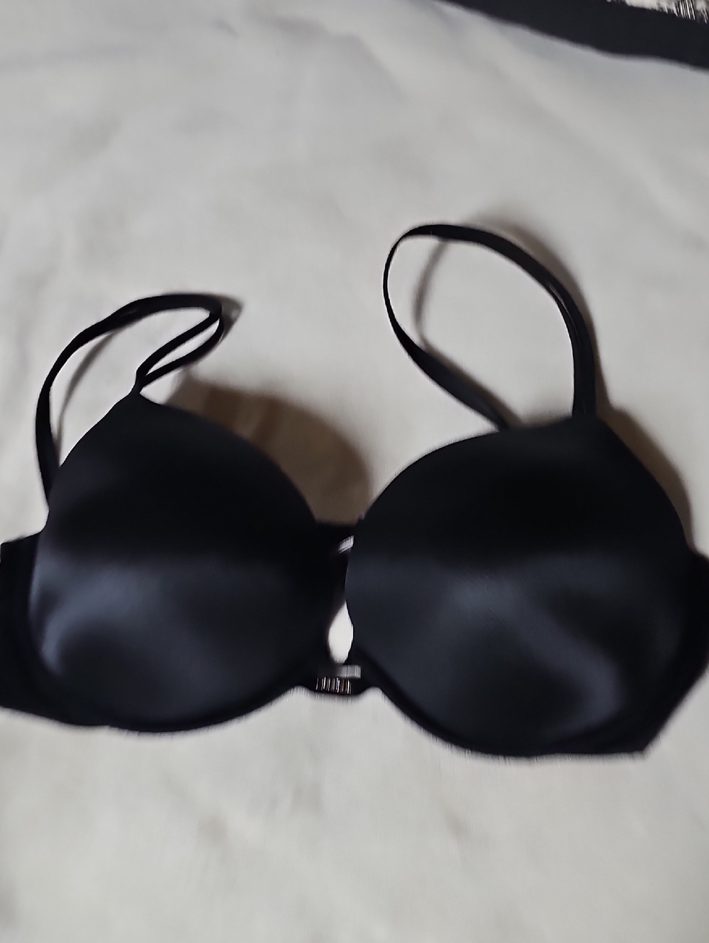Victoria's Secret Black Satin T-Shirt Bra